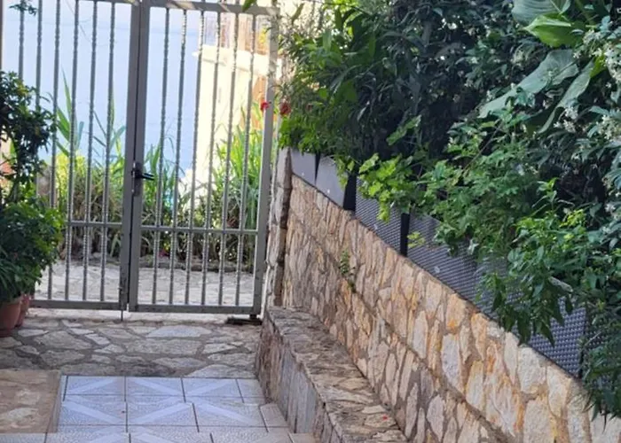 Lejlighed Jon Himarë